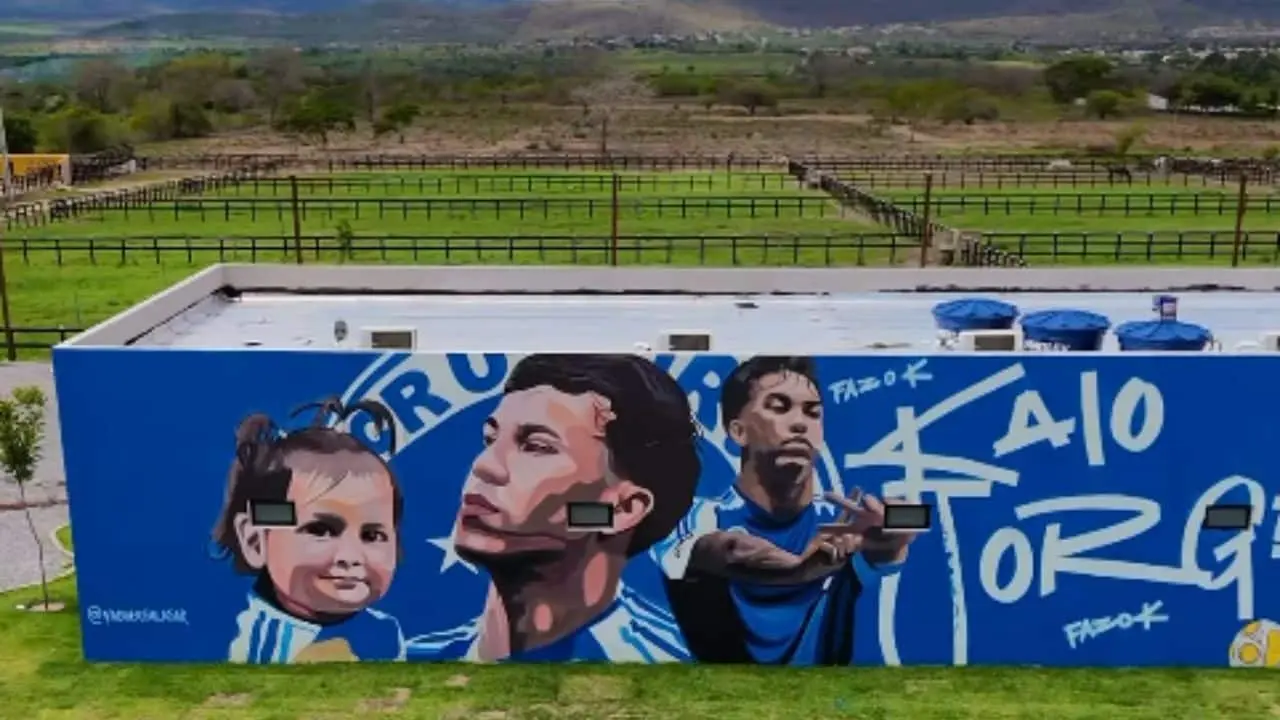 Mural pintado por Vagner Salasar no haras de Kaio Jorge